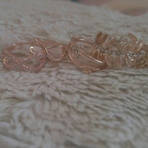 💍AE ASSORTED ADORABLE RINGS💍